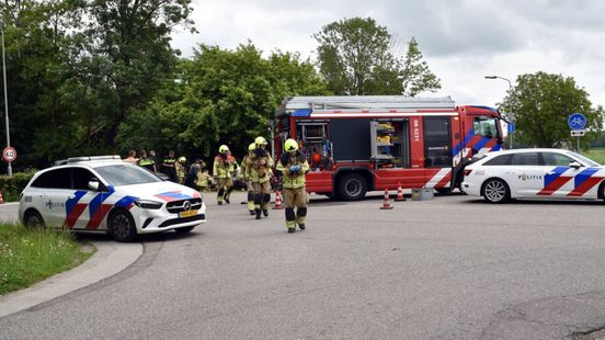 Voorbijganger redt oudere vrouw uit sloot
