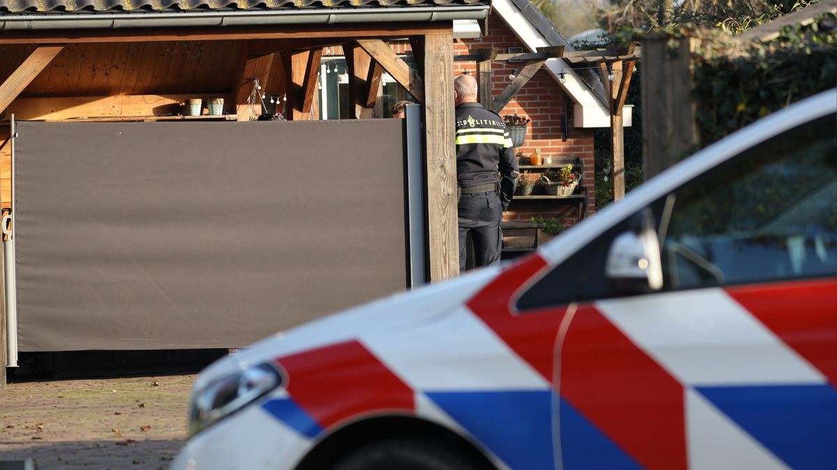 Politie: Explosieve stof aangetroffen in Triemen, bewoner (50) nog niet gesproken