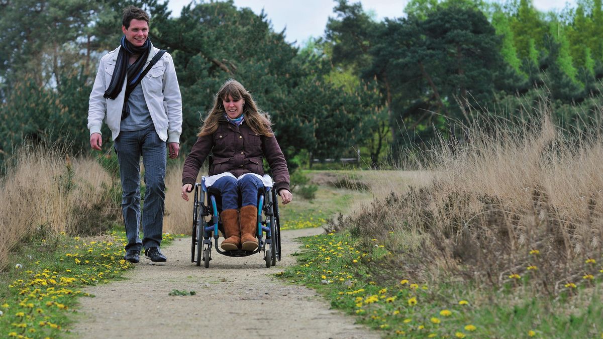 Natuur wordt toegankelijker; met een rolstoel langs de akkers