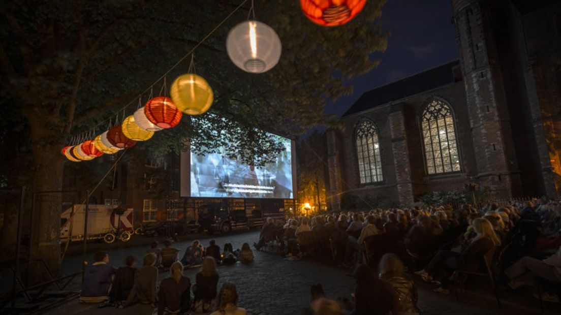 Tip: Film kijken in de open lucht! 