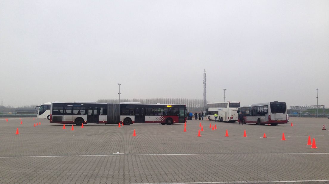 Chauffeurs testen stratenplan nieuwe station