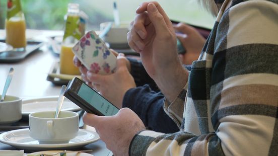 Streektaolmaond van start: 'Hoe goed is het Drents van ambtenaren?'