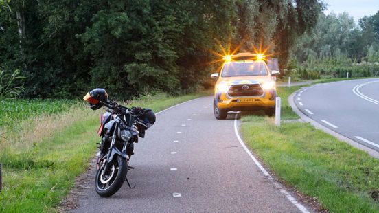 Motorrijder gewond bij botsing