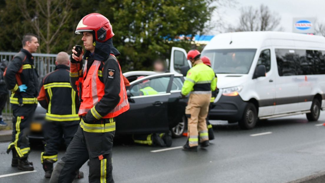 De brandweer verleende assistentie