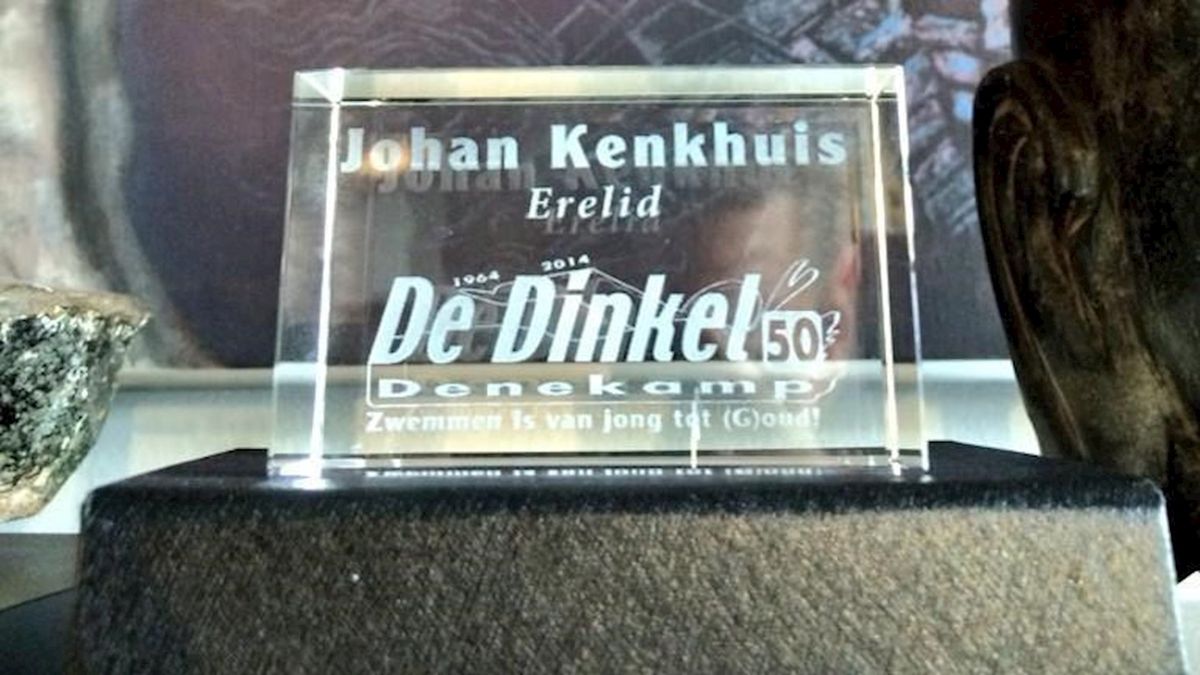 Johan Kenkhuis benoemd tot erelid van 50jarige De Dinkel in
