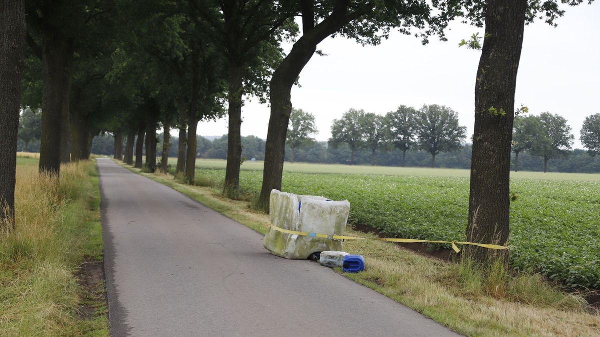 Afgewerkte olie gedumpt in Ottersum