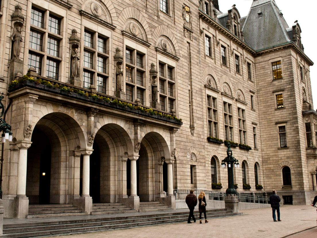 Het Rotterdamse stadhuis aan de Coolsingel