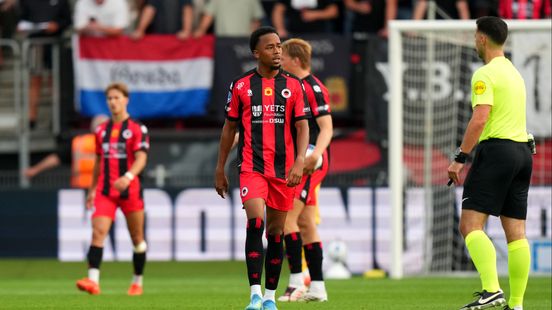 LEES TERUG: Excelsior verliest in eigen huis van PSV (1-2)