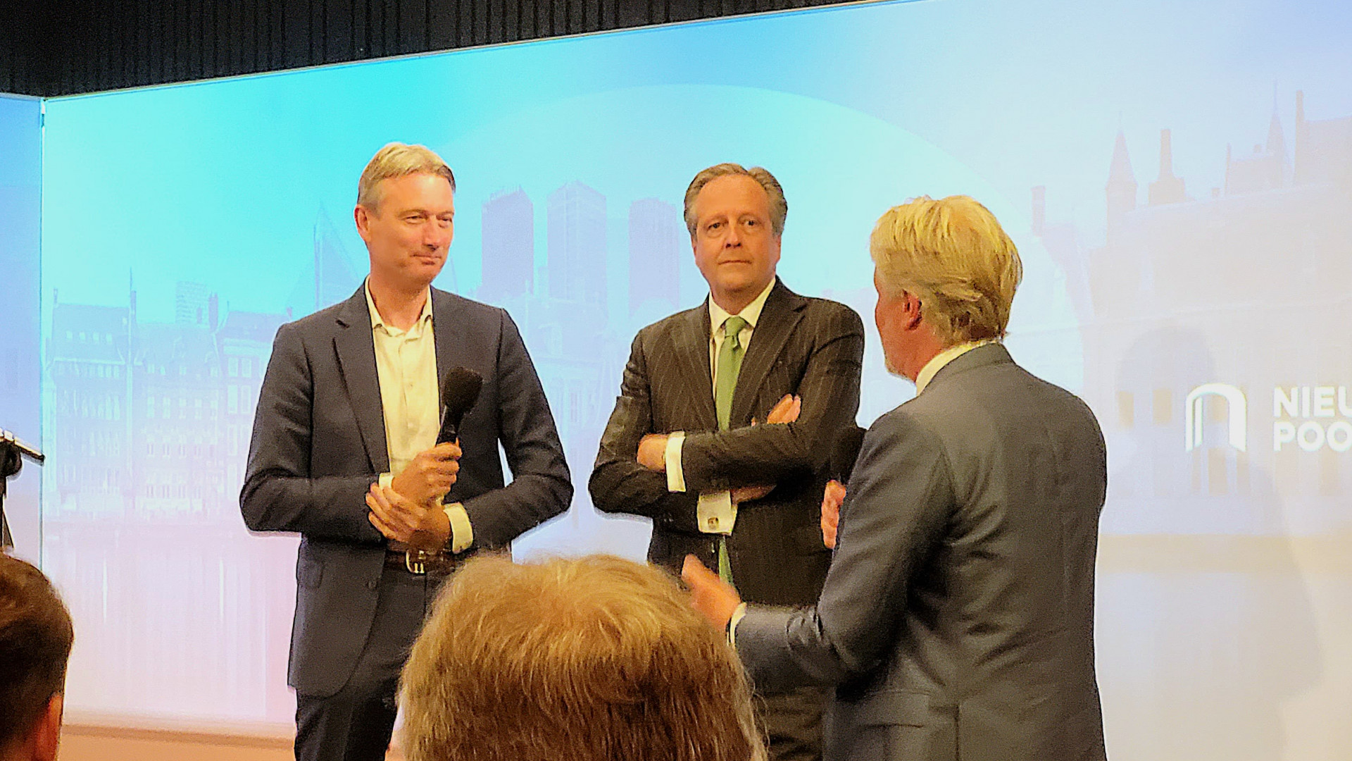 Nieuw boek over Mark Rutte geeft inzicht in zijn persoon: 'Hij laat je ...