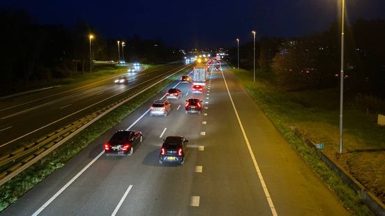 112 nieuws: Flinke file op A1 tussen Almelo en Hengelo door ongeval. 112 nieuws: Flinke file op A1 tussen Almelo en Hengelo door ongeval.