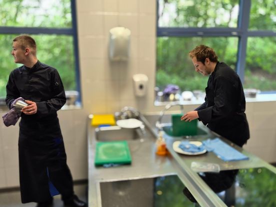 Examenstudenten Alfa-college moeten uitwijken naar Emmen