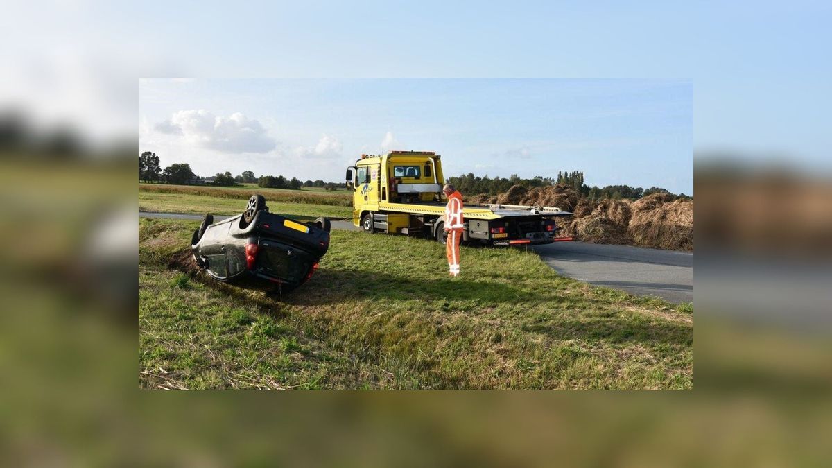 Inhalen gaat mis, auto over de kop bij Wijckel
