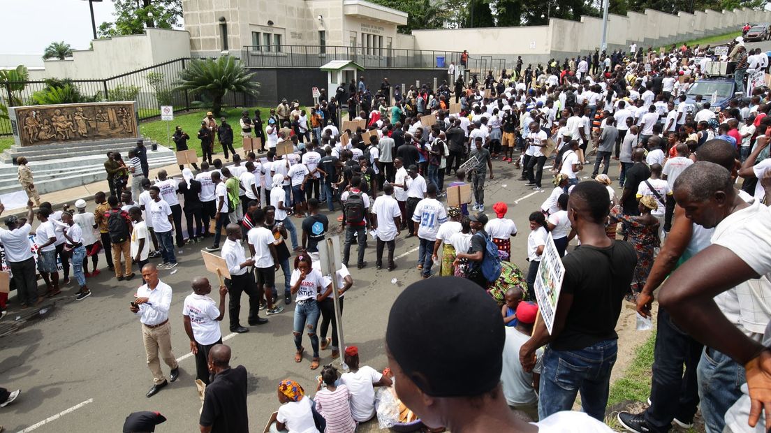 Liberia gaan de straat op om gerechtigheid voor de slachtoffers van de burgeroorlog te vragen