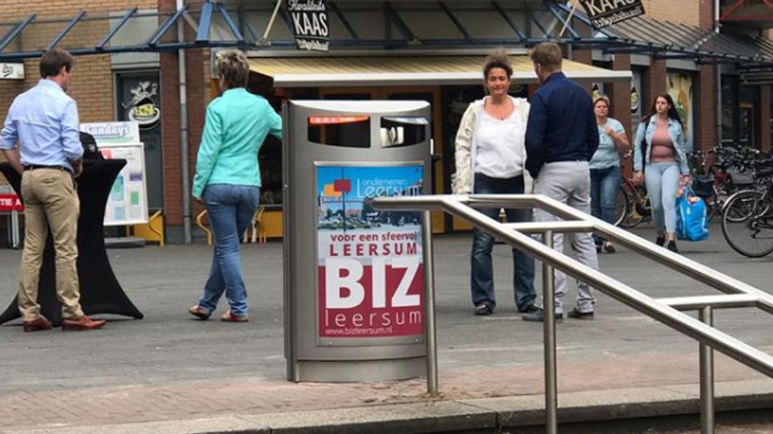 Eén van de nieuwe afvalbakken.