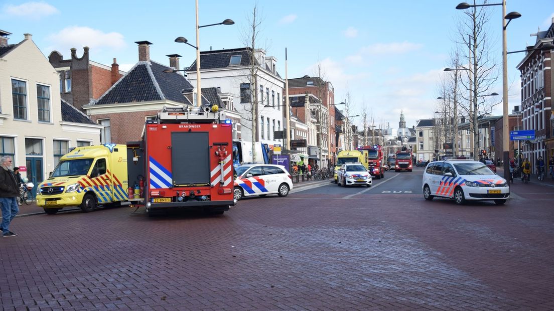Meerdere hulpdiensten zijn aanwezig