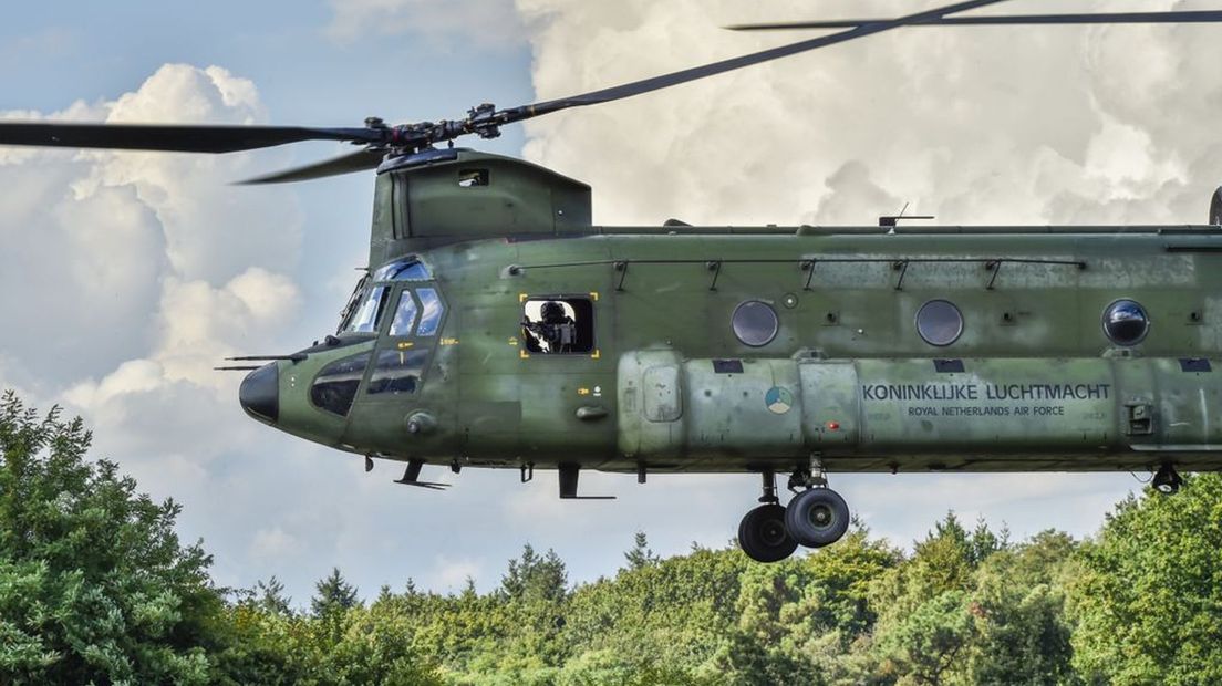 Defensie oefent geregeld boven Gelderland met Chinooks.