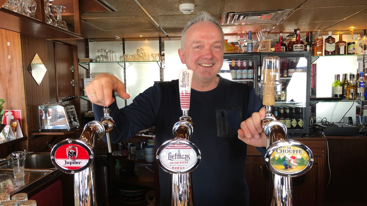 Sluiten van rookruimte in café is een 'schrikscenario'