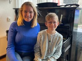 Adoptiepiano in Hoogeveen zoekt nieuw baasje: 'Een jaar van mogen genieten'