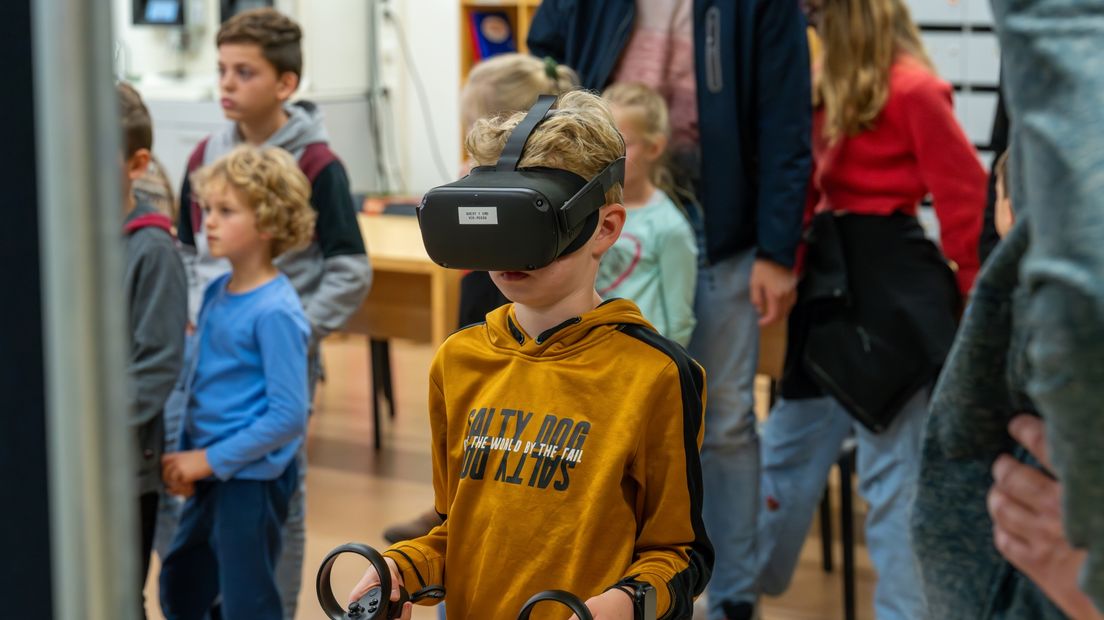 Een VR-bril proberen kan tijdens Zpannend Zernike