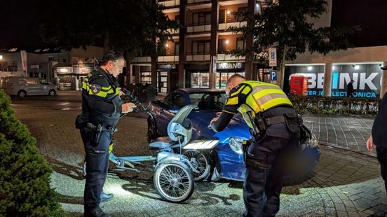 Bestuurder driewielfiets gewond