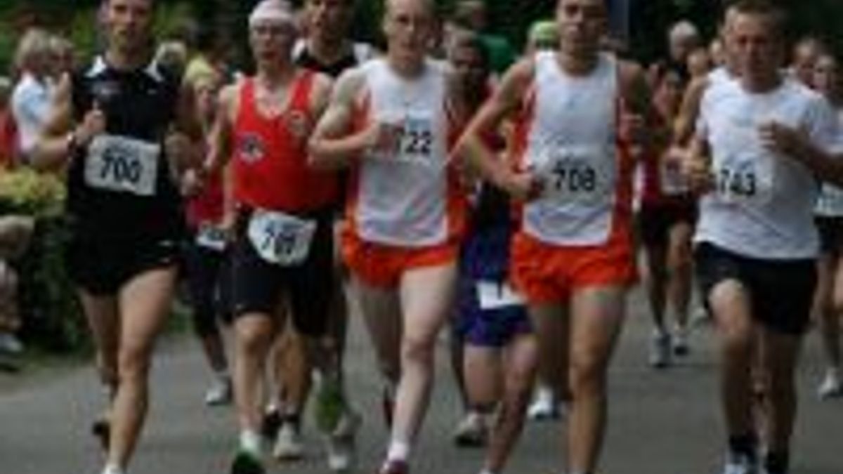 Van der Lans wint Alkeloop