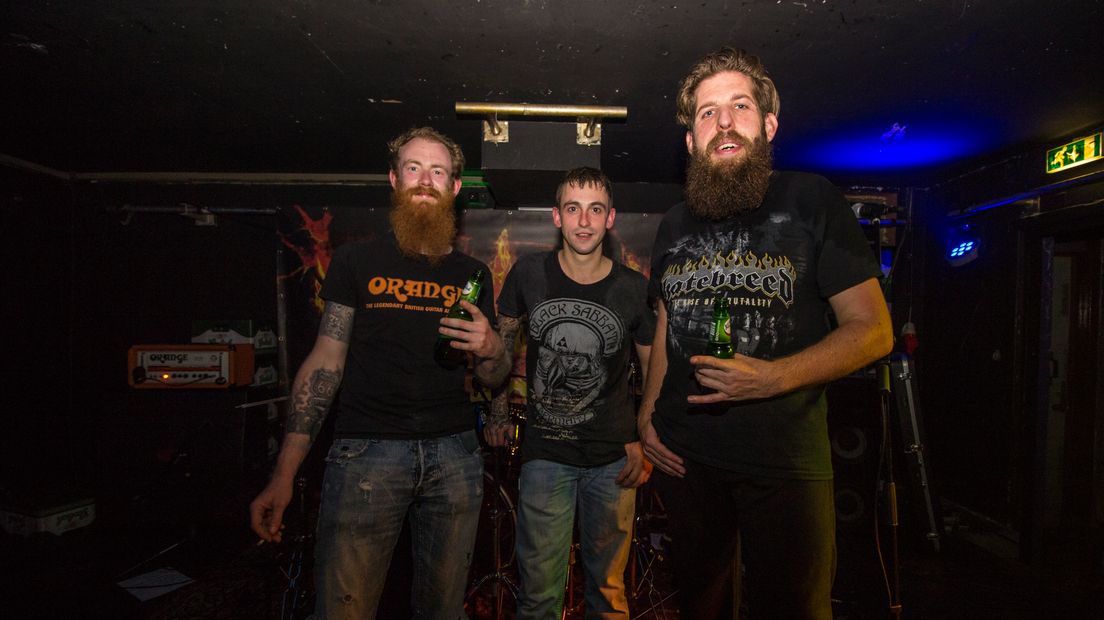 De mannen van metalband Sunburn uit Erica (Rechten: RTV Drenthe)
