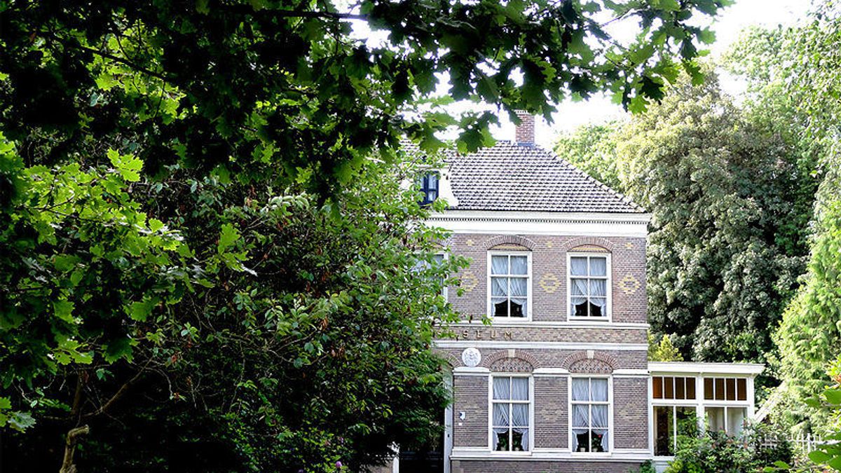 Tuinbouwschool Frederiksoord weer te koop