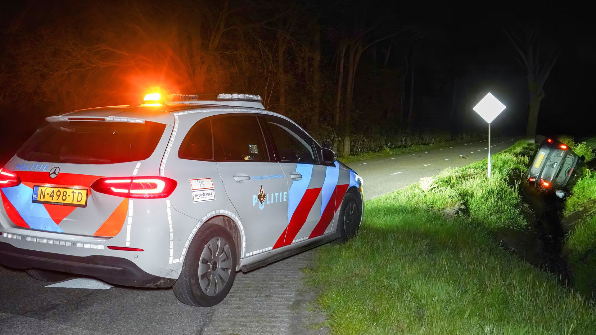 Auto Belandt In Sloot Bij Orvelte - RTV Drenthe