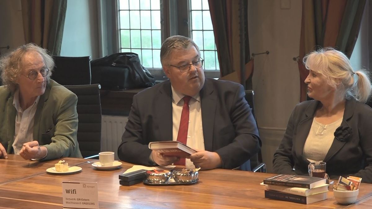 Nijmegen contracteert schrijvers Tessa de Loo en Thomas Verbogt