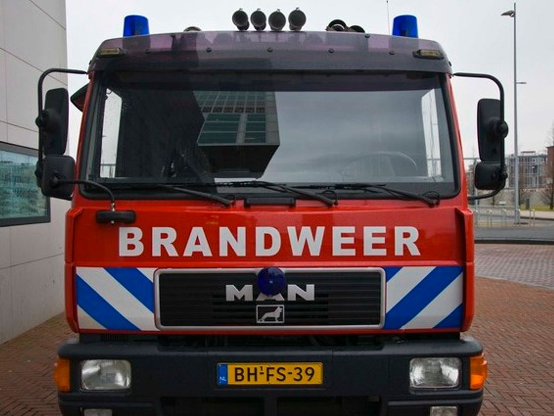 2010_Brandweer_auto_wagen_voorkant.cropresize.tmp.JPG