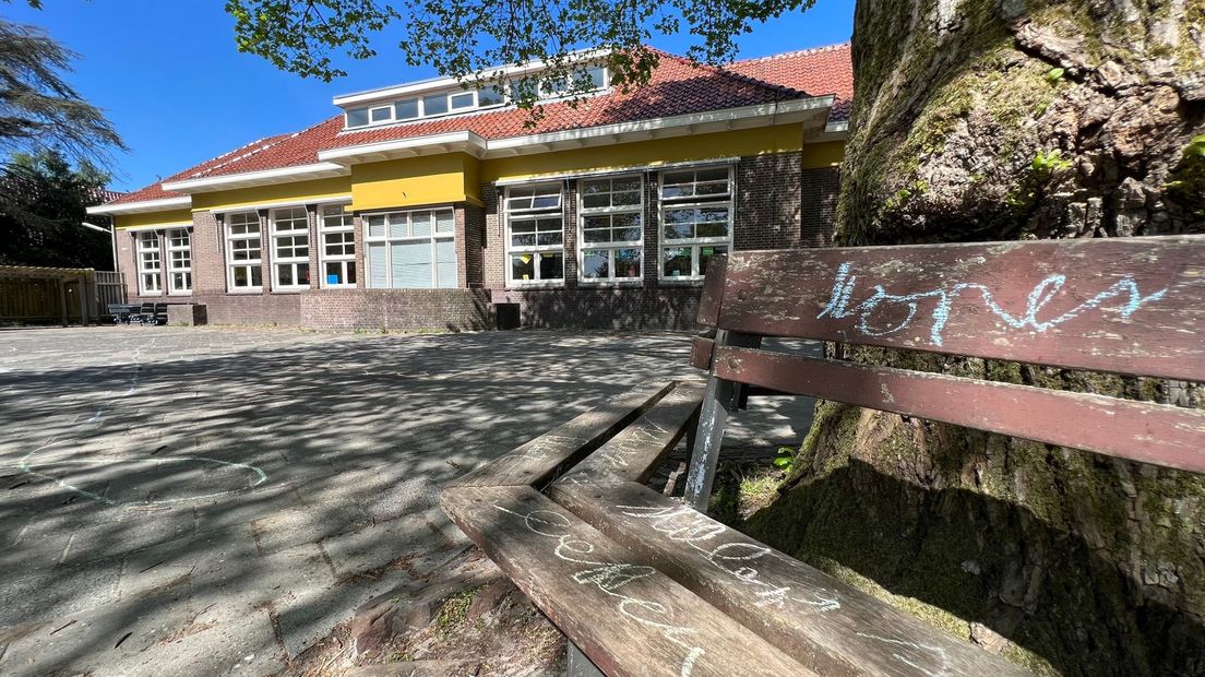 Oud_Schoolgebouw_Eelde