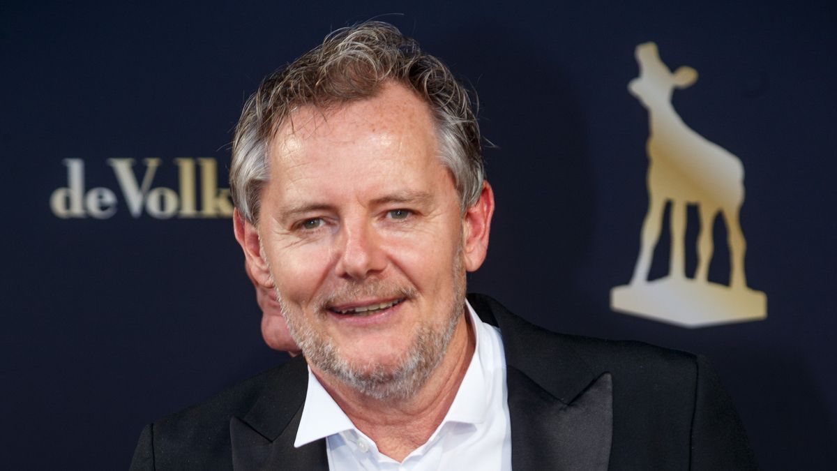 Mike van Diem maakt na dertig jaar weer tv-serie - L1 Nieuws