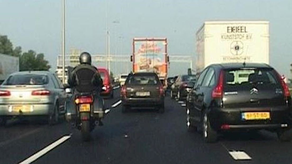 File na ongeluk op A1 bij Deventer