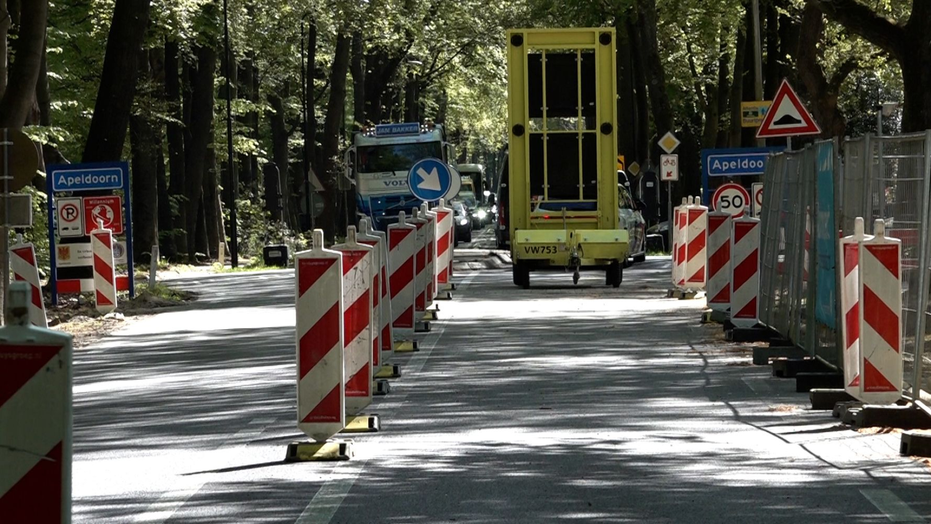Enorme leidingbreuk legt N344 plat, einde werkzaamheden in zicht