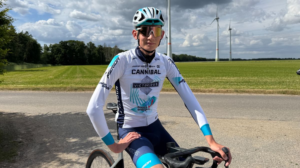 Indrukwekkende klimtest Juul Hendrikx goed voor een contract opleidingsploeg Bahrain