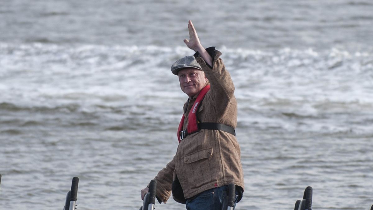 Arjan Ederveen speelt vriend van Napoleon - RTV Noord