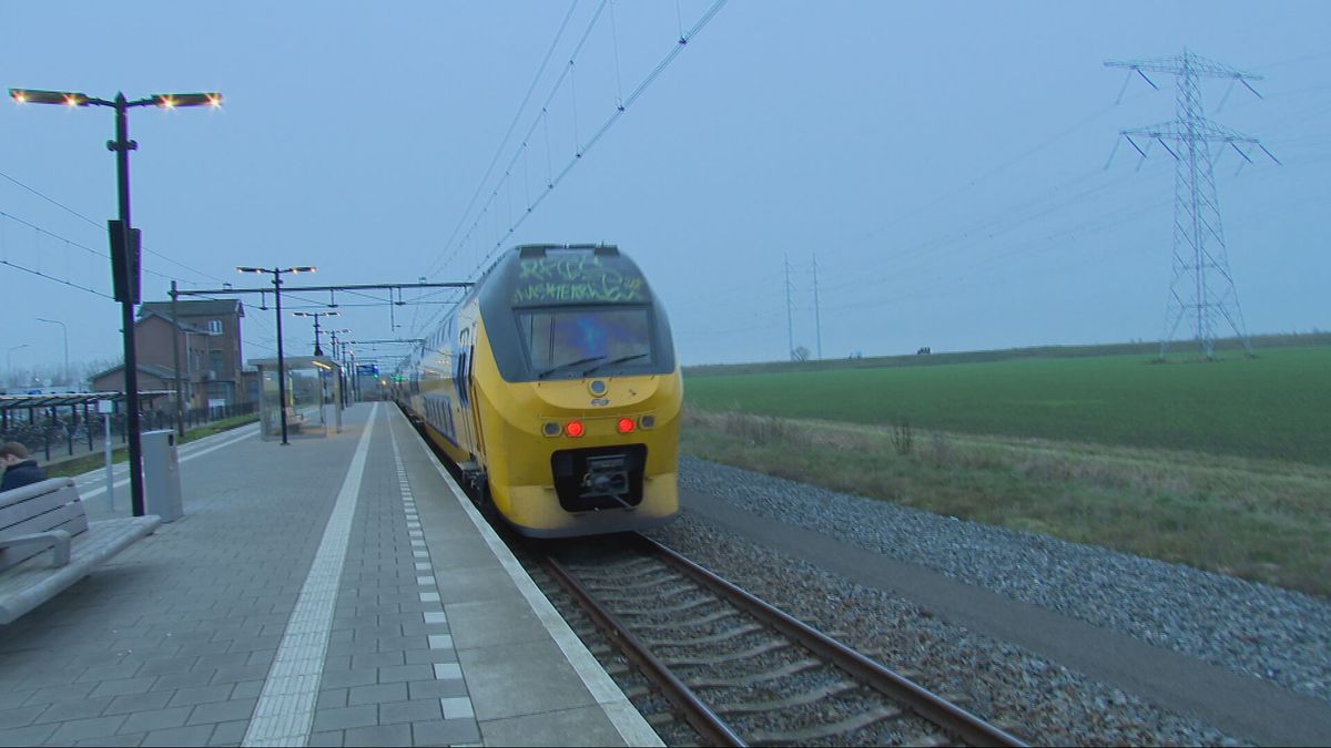 Storing Vlakebrug eerder opgelost dan verwacht, na 07.00 uur weer normale dienstregeling