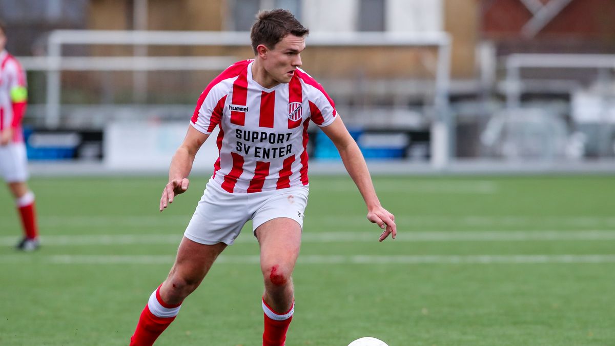 Uitslagen zondag: eerste puntenverlies Enter, Sportclub Overdinkel onderuit