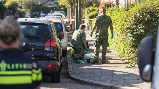 Vuurwerkbom op deur: dader krijgt 2 jaar cel Home