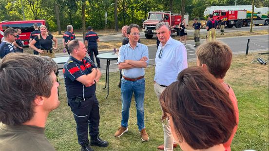 Gouverneur Roemer en burgemeester Venray blikken terug op brand: 'Je bereidt je voor op het ergste' Home