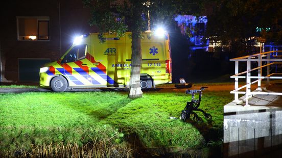 Uit water geredde vrouw overleden Nieuws