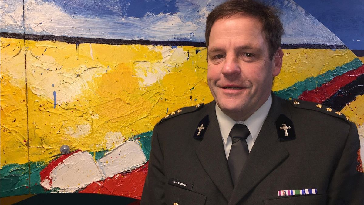 Almeloër Tom van Vilsteren is hoofd aalmoezenier bij de krijgsmacht