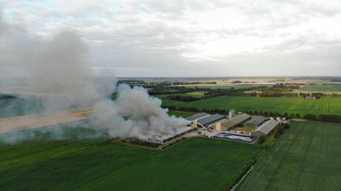 De brand in de kippenschuren in Kiel-Windeweer