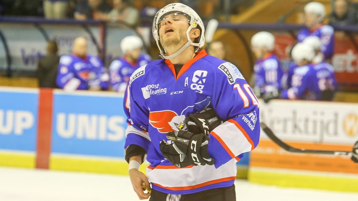 Flyers-speler Brent Janssen twijfelt over vervolg ijshockeycarrière