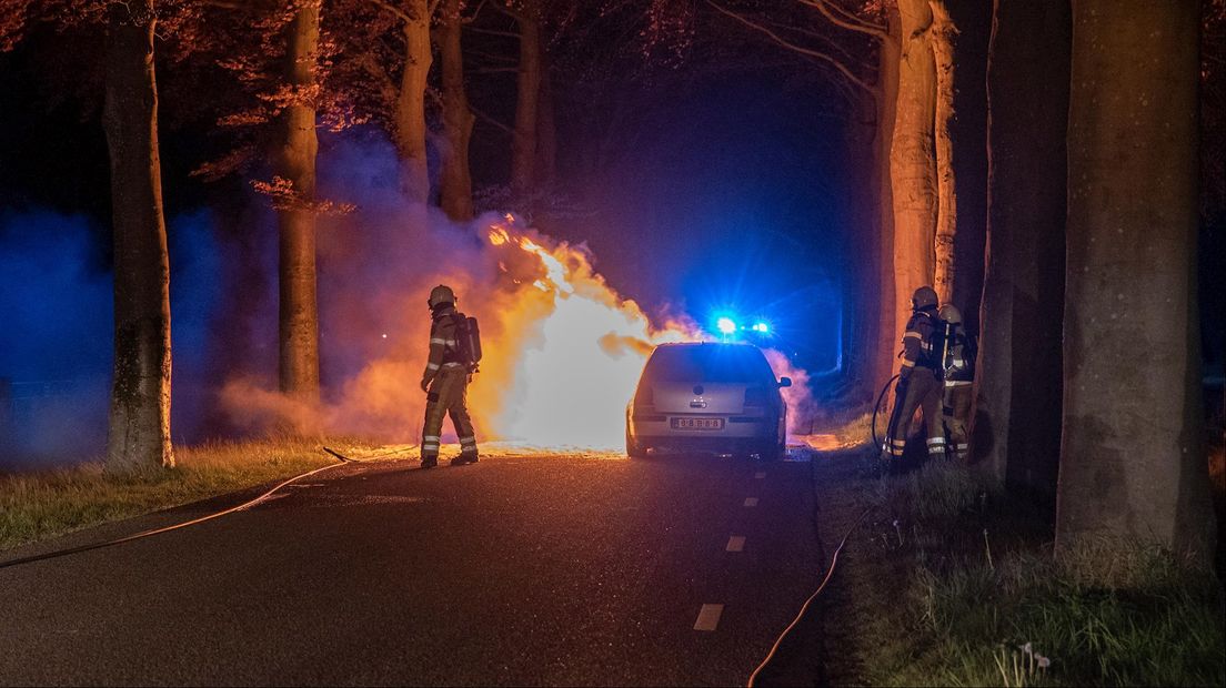 Autobrand bij Olst