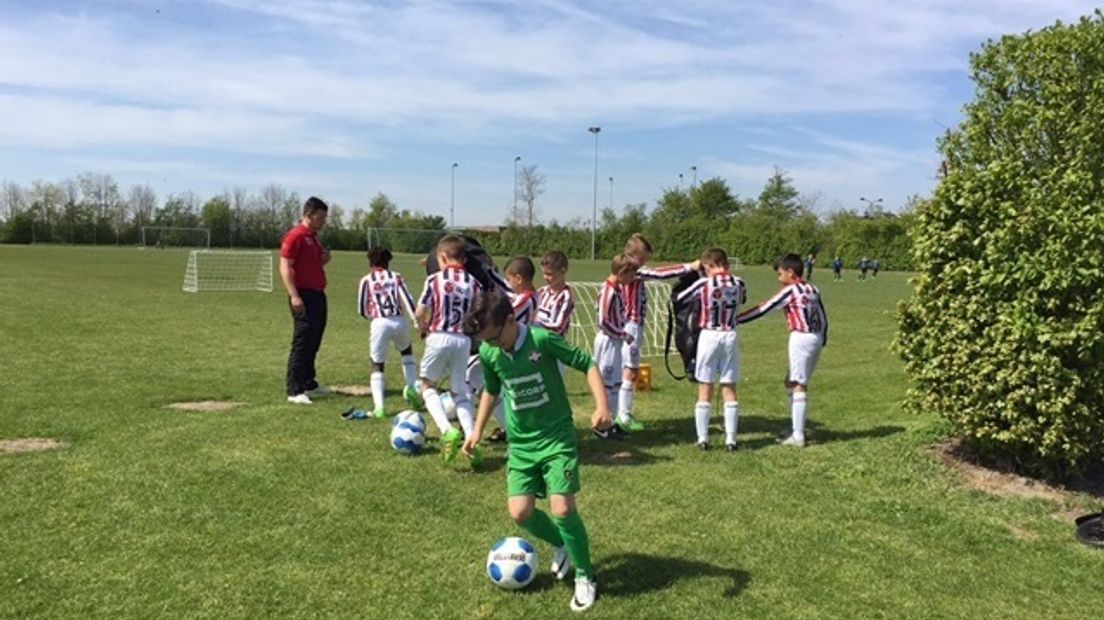 Hoop voor voetbaltoekomst speelt in Sint Annaland