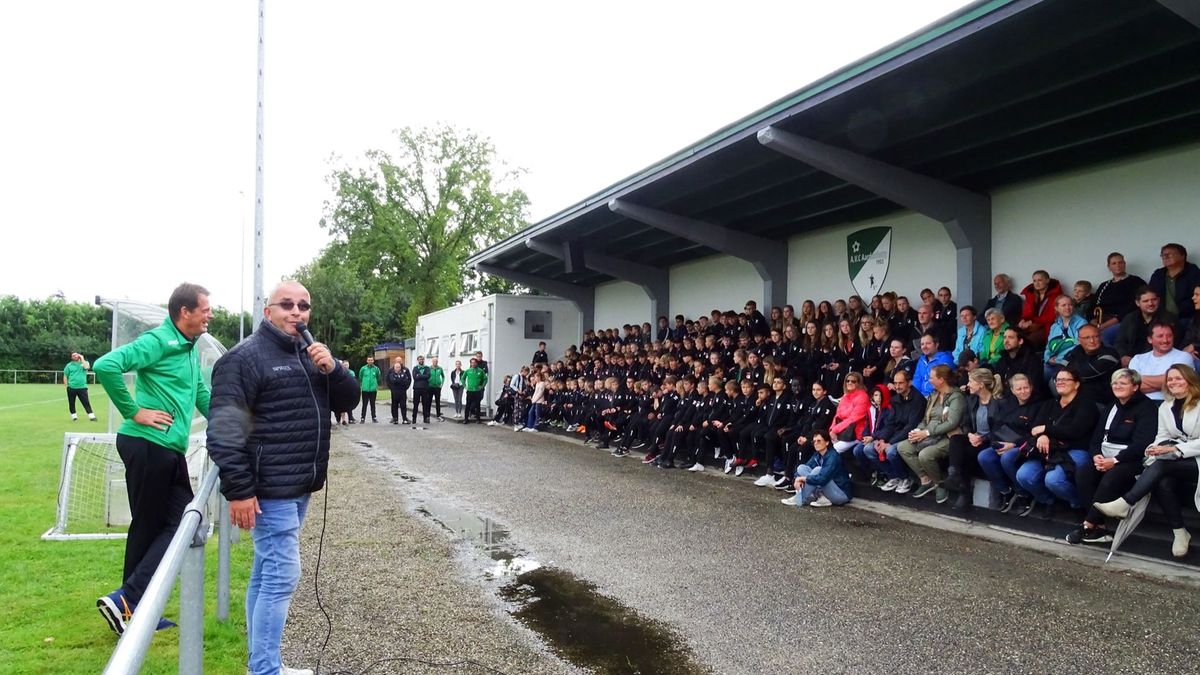Volmondig ja van leden: Aardenburg na 90 jaar naar zaterdagvoetbal