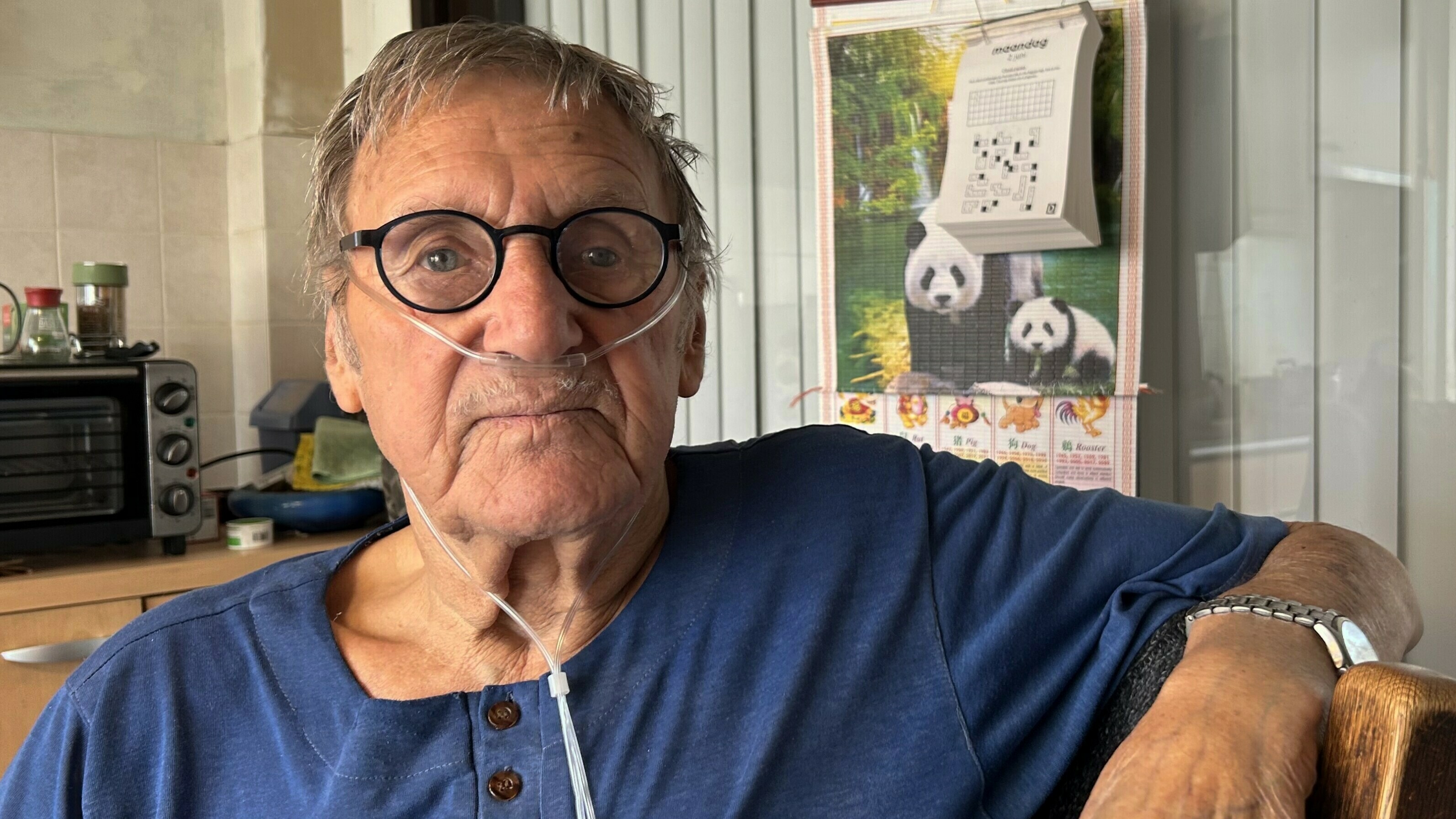Aldste kommunist fan Fryslân moat nei mear as 55 jier de polityk loslitte