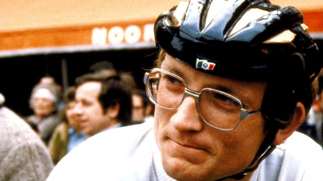 Jan Raas is een van de sporters waarover De Jonge heeft geschreven