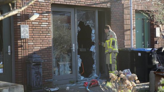 Gewonde bij brand • ongeluk op A50. Gewonde bij brand • ongeluk op A50.